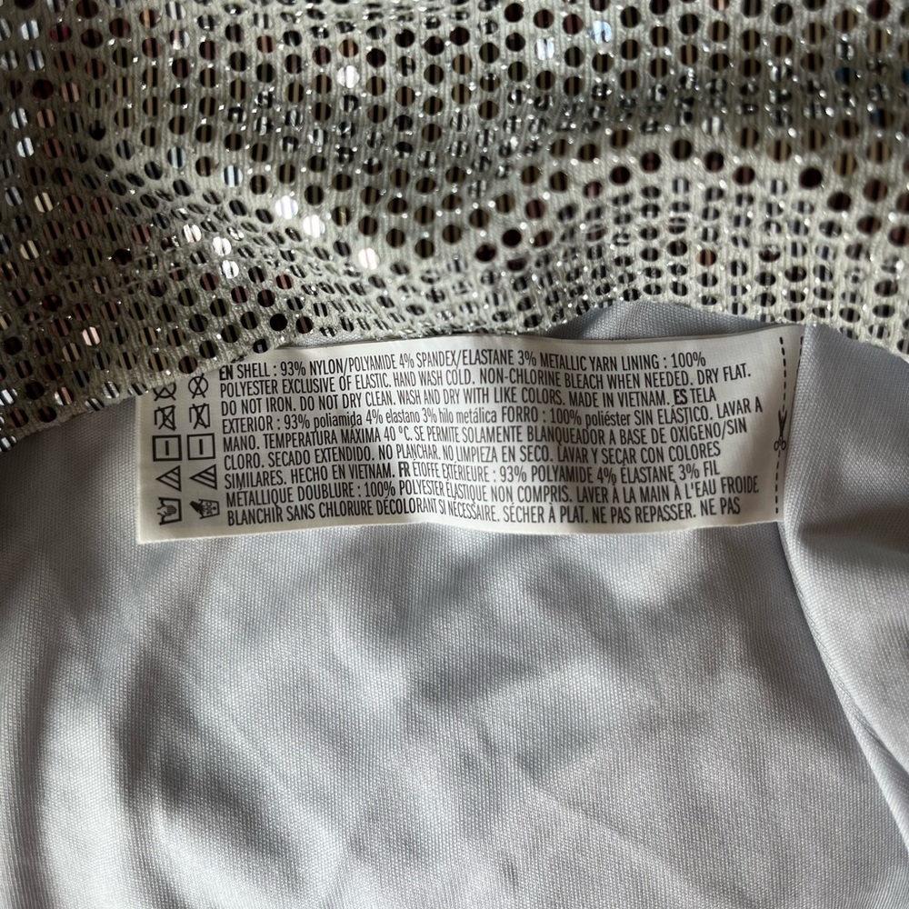 NWT Forever 21 S Sequin Top - Picture 7 of 8